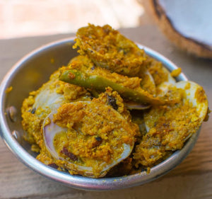 Tisrayanche Suke Recipe (Goan Clams Dry)